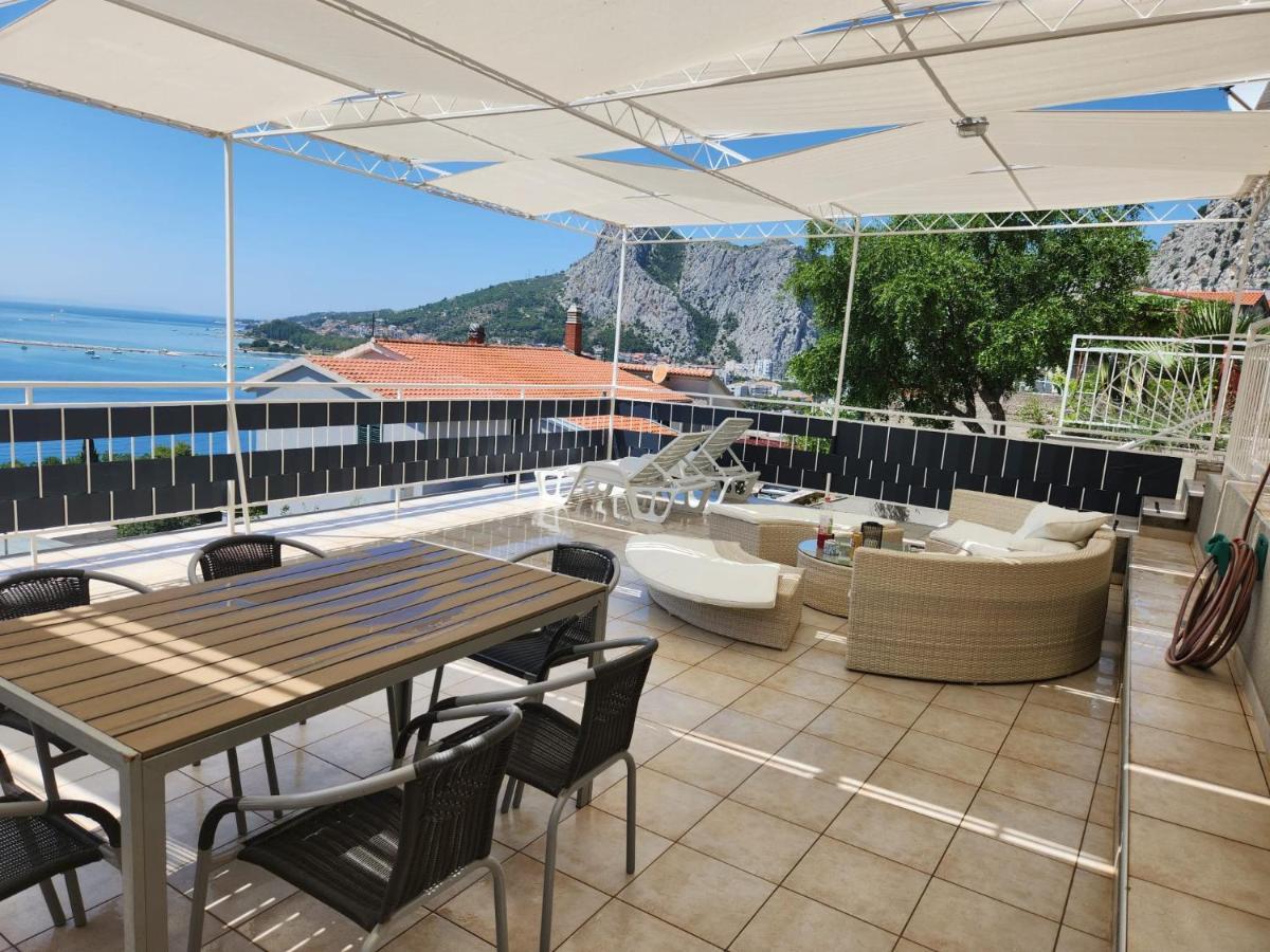 Apartment Vista Omiš Buitenkant foto
